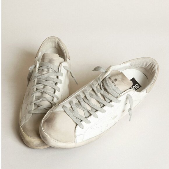 Golden Goose Men's Super-Star with perforated star and ice-gray heel tab - Picture 1 of 16